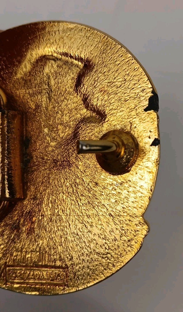 VTG Glossy Gold Madame Beverly Harrell&rsquo;s Cottontail Ranch Belt Buckle 1975 *Read