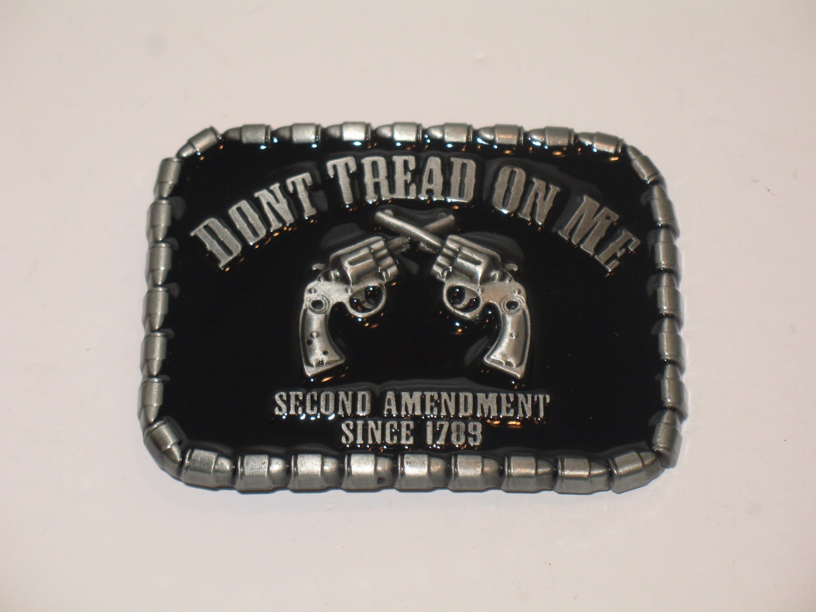 Black Gadsden Don’t Tread on me belt buckle 2 pistols Second Amendment 1789
