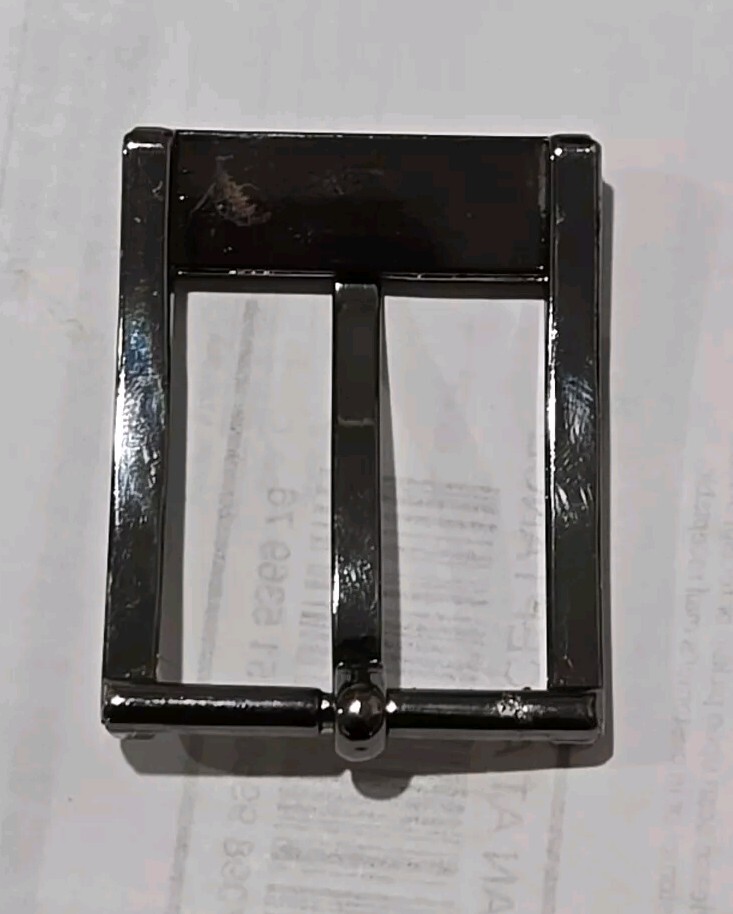 Geoffrey Beene Belt Buckle for 1.25&Prime; to 2&Prime; Belts