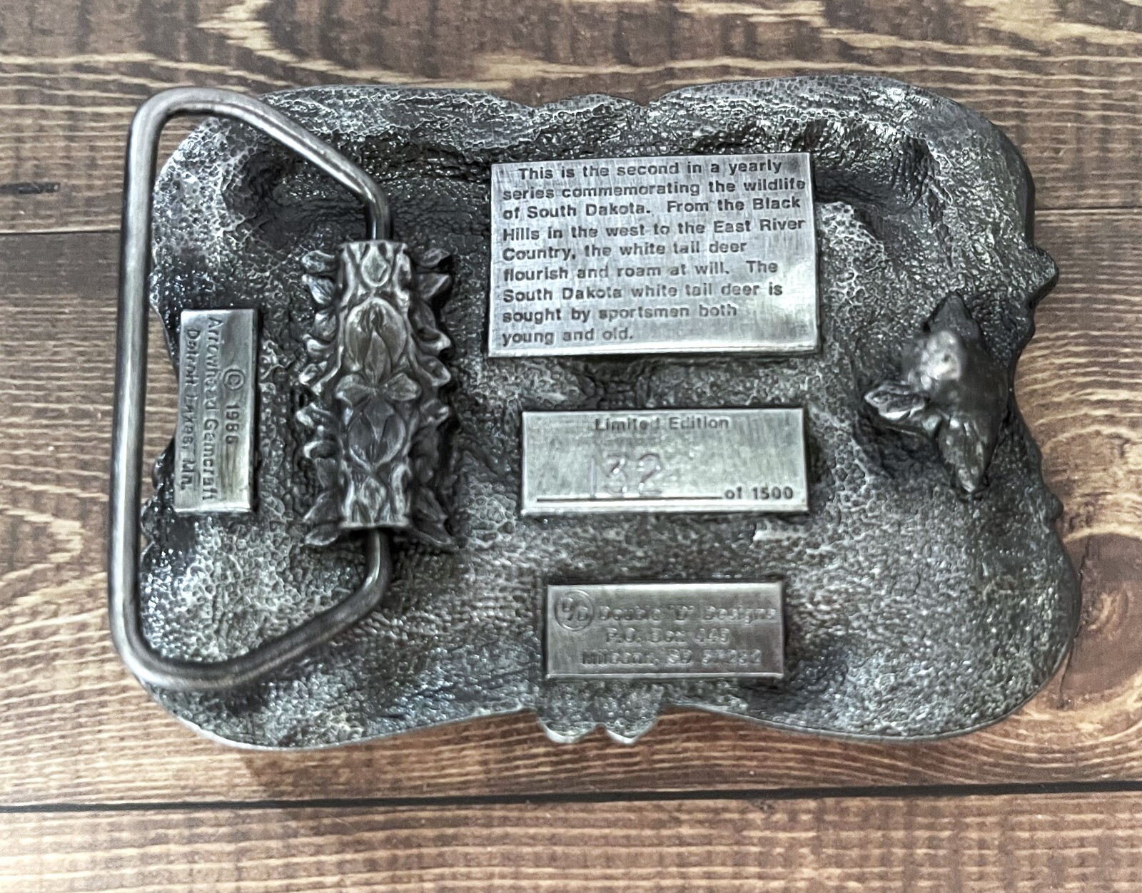 1986 Commemorative Vintage South Dakota Wildlife Arrowhead Gemcraft Belt Buckle