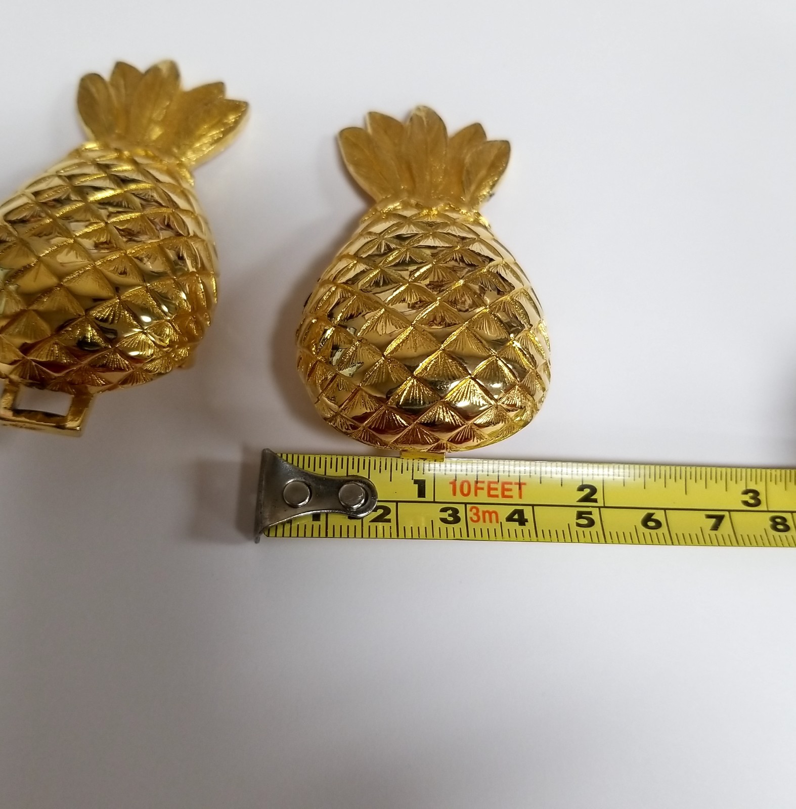 Vintage Dotty Smith 1980&rsquo;s Pineapple Gold Tone Belt Buckle