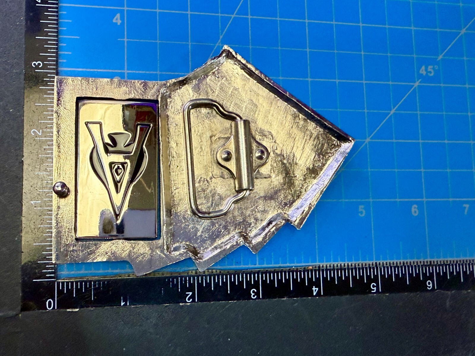 Royal Straight Flush Casino Poker Gambling Spinning Reversible Ace Belt Buckle