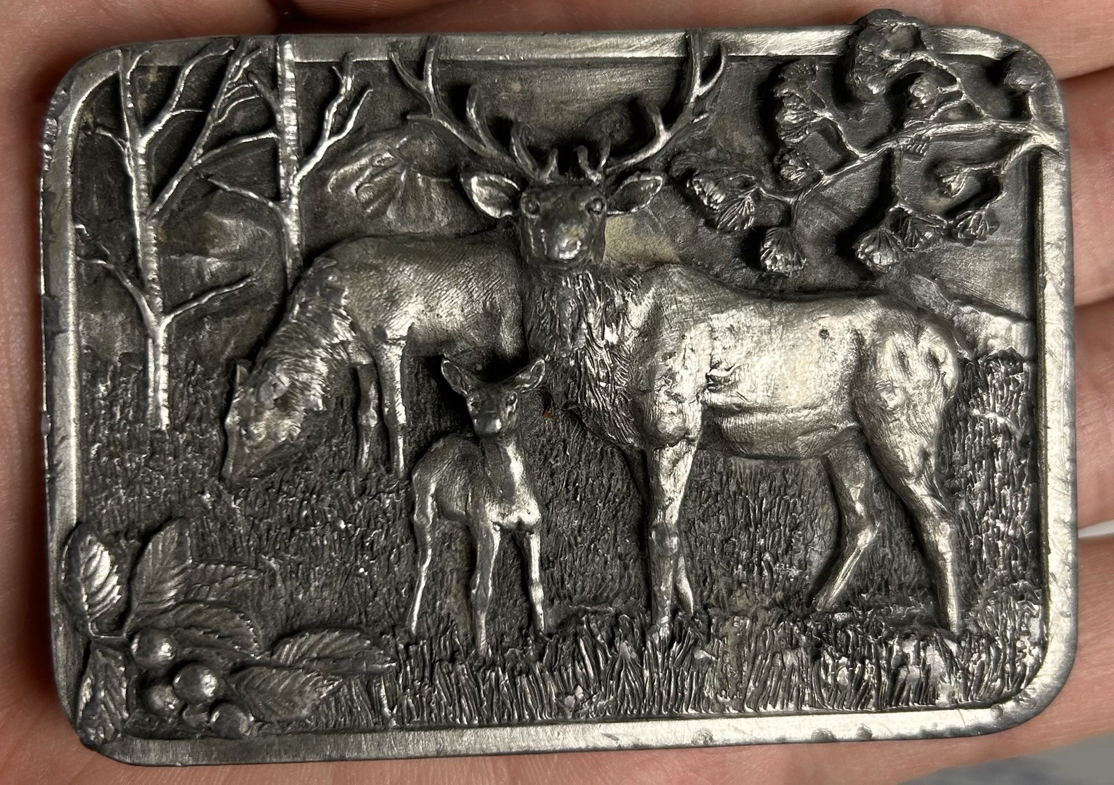 VTG Siskiyou Buckle Co. Wapiti Elk Family Belt Buckle 1982 Silver Pewter