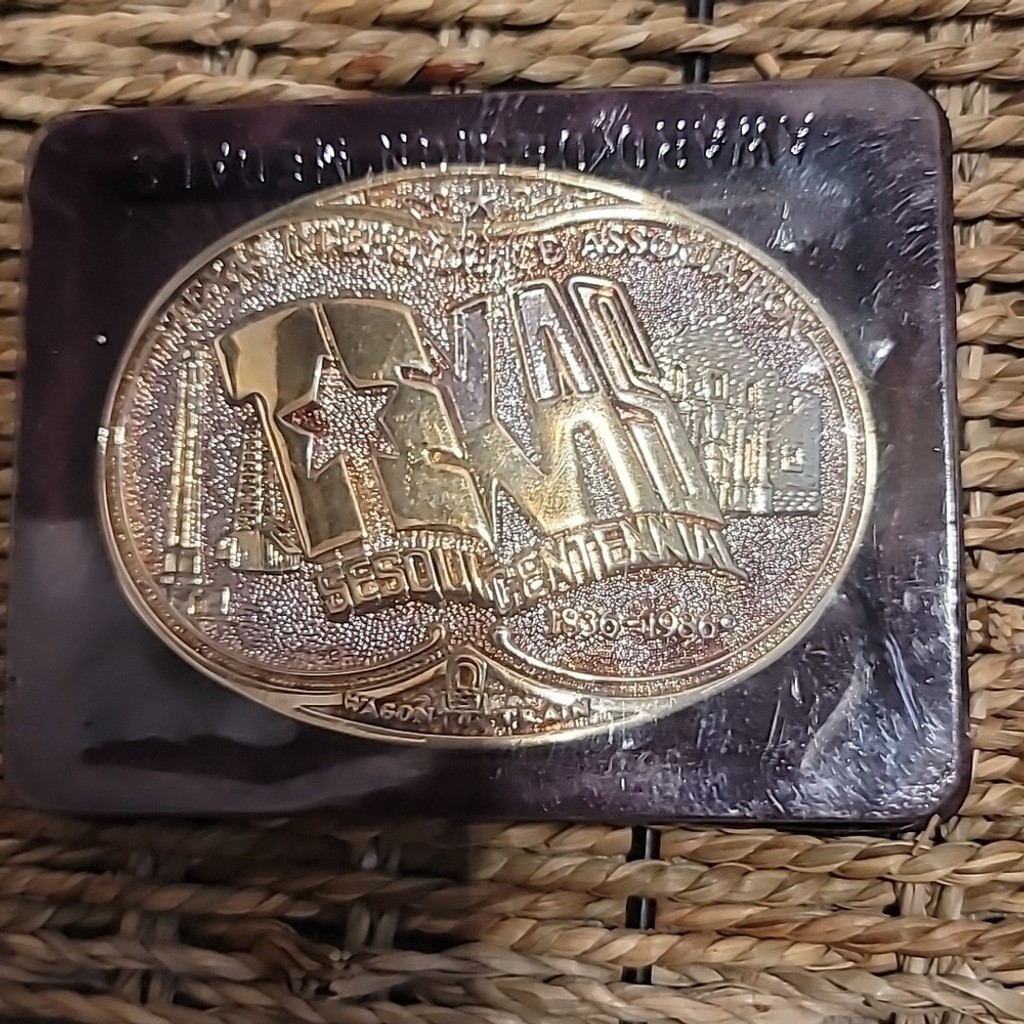 1986 Texas Sesquicentennial Belt Buckle 24kt gold palted new