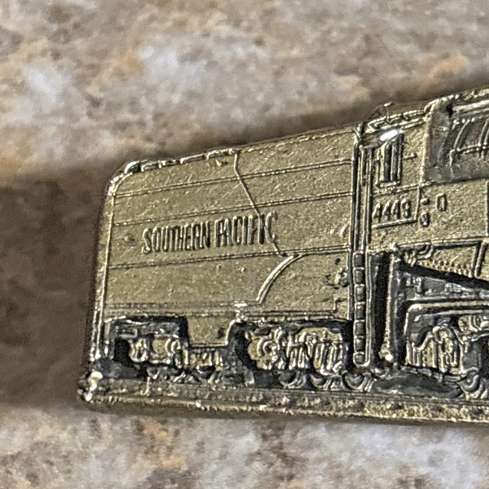 1984 SOUTHERN PACIFIC Train Brass Belt Buckle