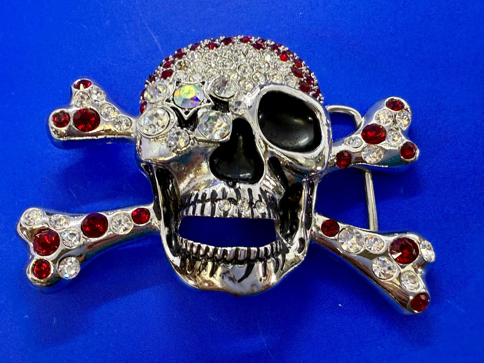 Pirate Skull Head Crossbones Red Clear Rhinestone Covered Costplay Belt Buckle