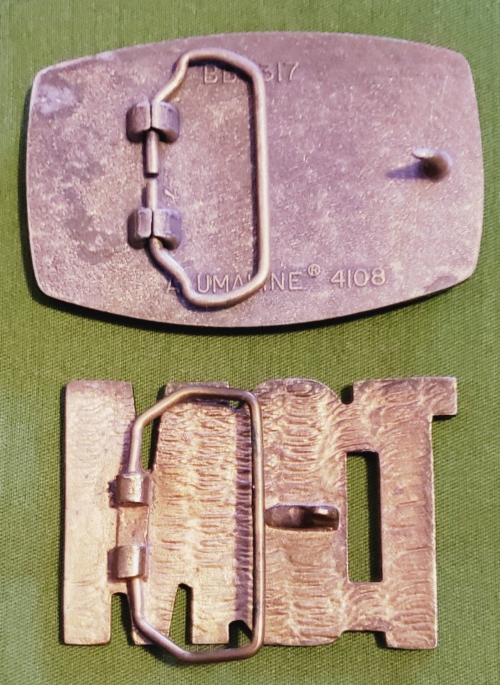 Pair of 3&Prime; Brass Buckles « TOM »