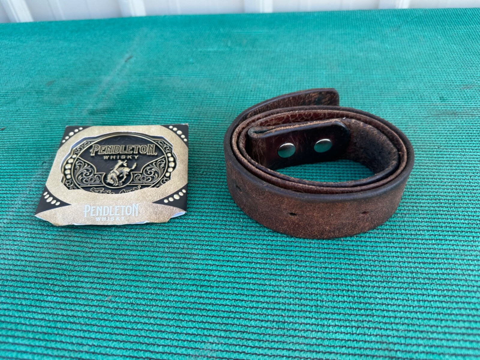 2024 Pendelton Whiskey Buckle Gold Bronze Bronco Bull Leather Belt Large 34 – 44