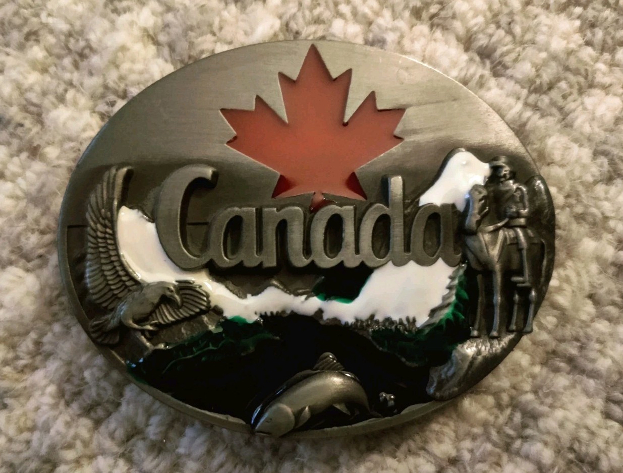 Canada Canadian Maple Leaf Wildlife Belt Buckle Boucle de Ceinture