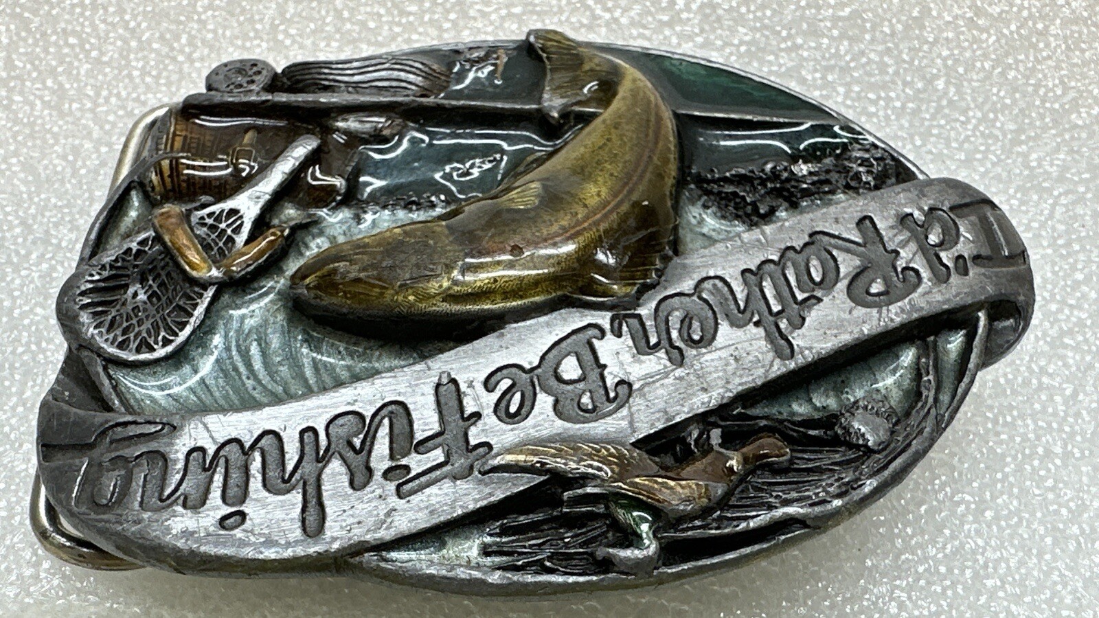 1985 Siskiyou Buckle Co. I&rsquo;d Rather Be Fishing Belt Buckle USA M-30 Enameled