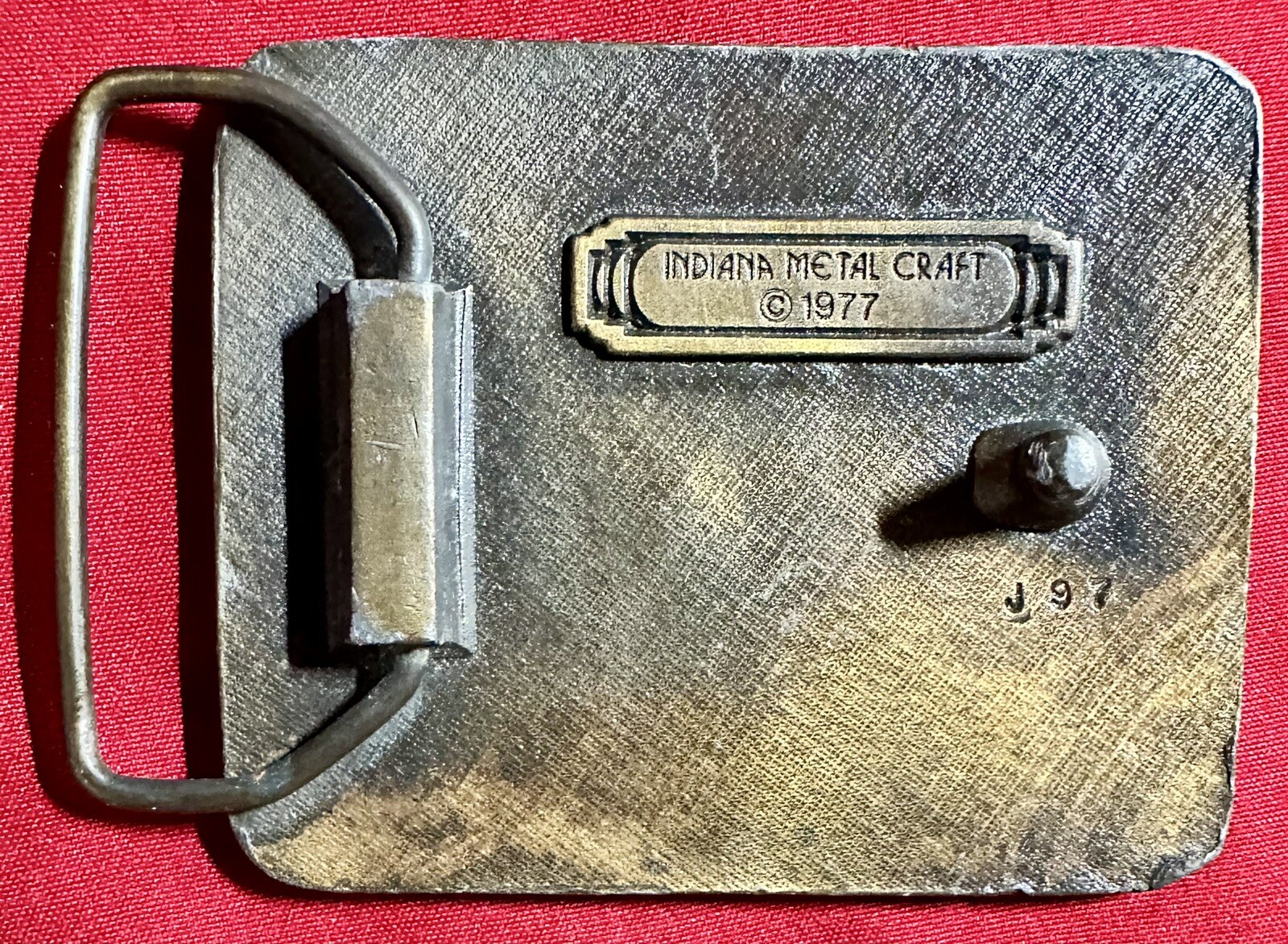 1977 Indiana Metal Craft Deer Belt Buckle Bronze (J97) – 2.75in x 2.32in