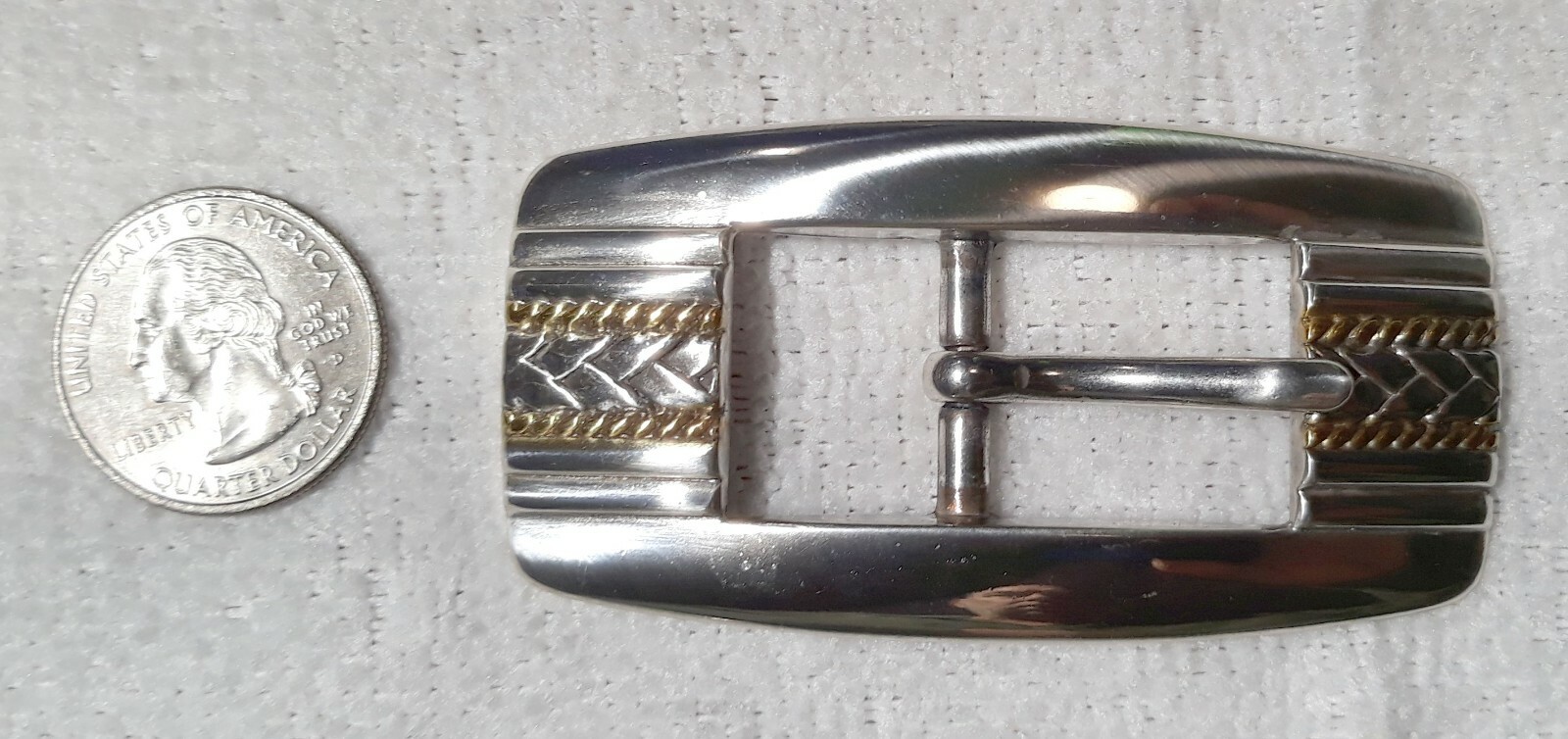 Men&rsquo;s Center Mount Belt Buckle Diamond Pattern 3&Prime; x 1 1/2&Prime; For 3/4&Prime; Belts