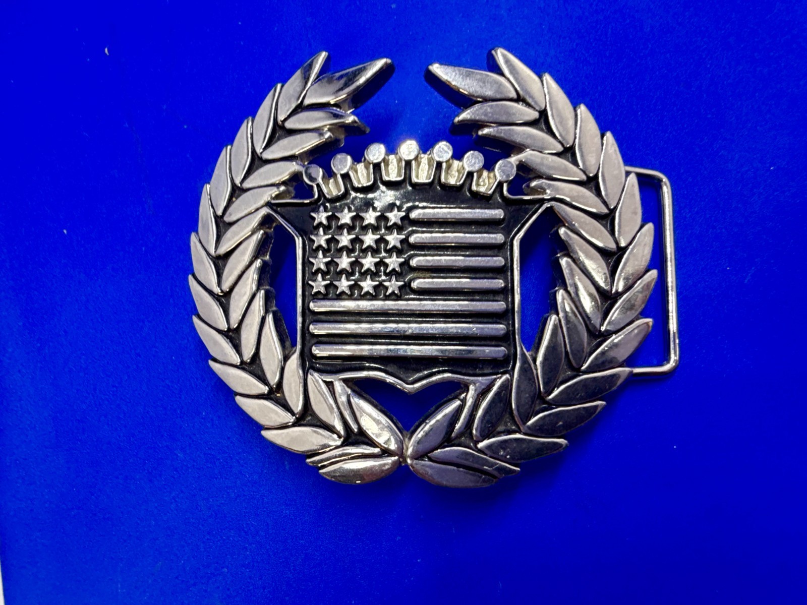 Famous Stars & Stripes Cadillac Crown Logo Olive Branch Silver Color Belt Buckle