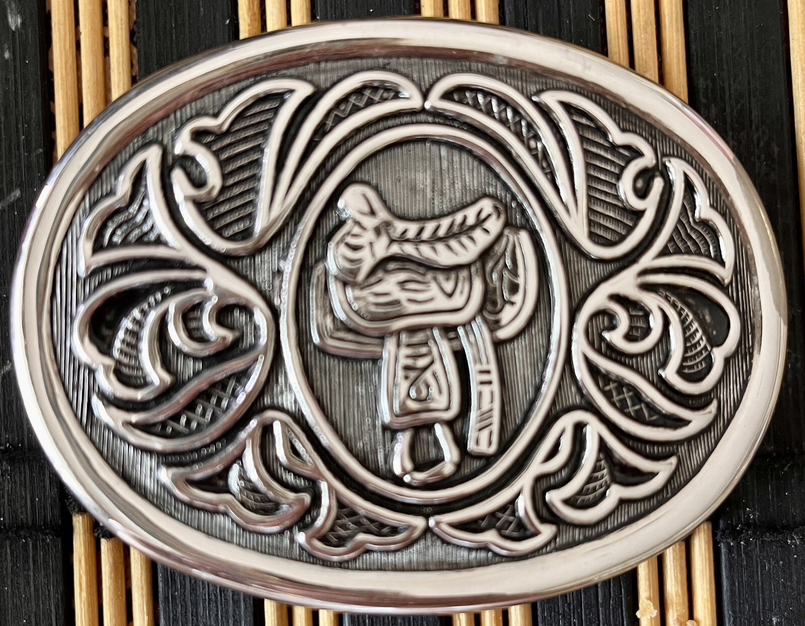 Vintage Avon Horse Saddle Silvertone Metal Belt Buckle 2 1/4&Prime; X 3&Prime;