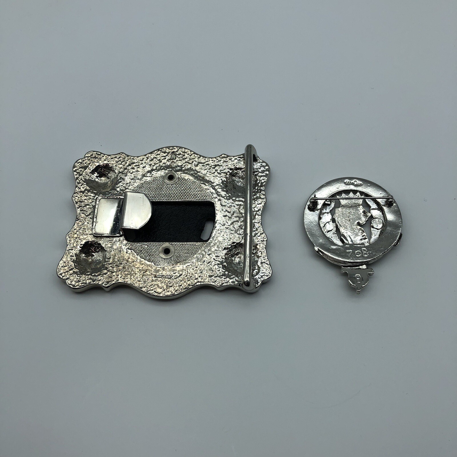 MacLaren Scottish Clan Crest Belt buckle removable pin