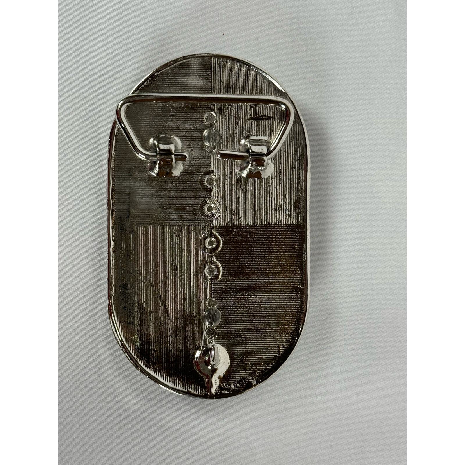 Flying Goose Inset w/ Silver trim on chrome Belt buckle