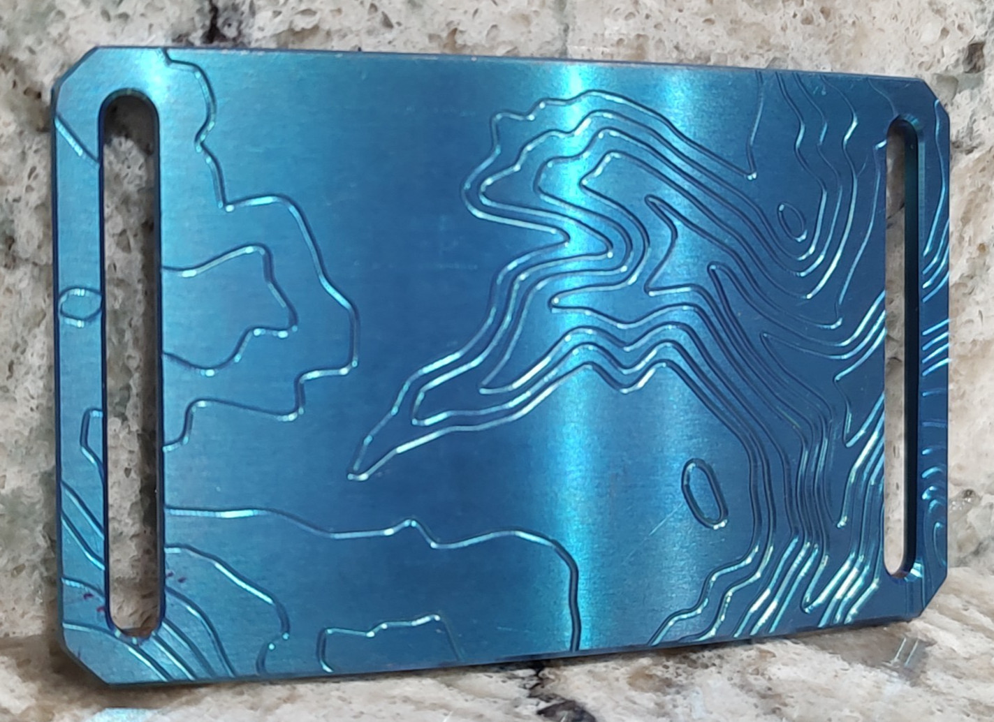 GRIP6 BELT BUCKLE – TITANIUM CONTOUR in BLUE – WOMEN / MEN – 1.5 INCH WIDE