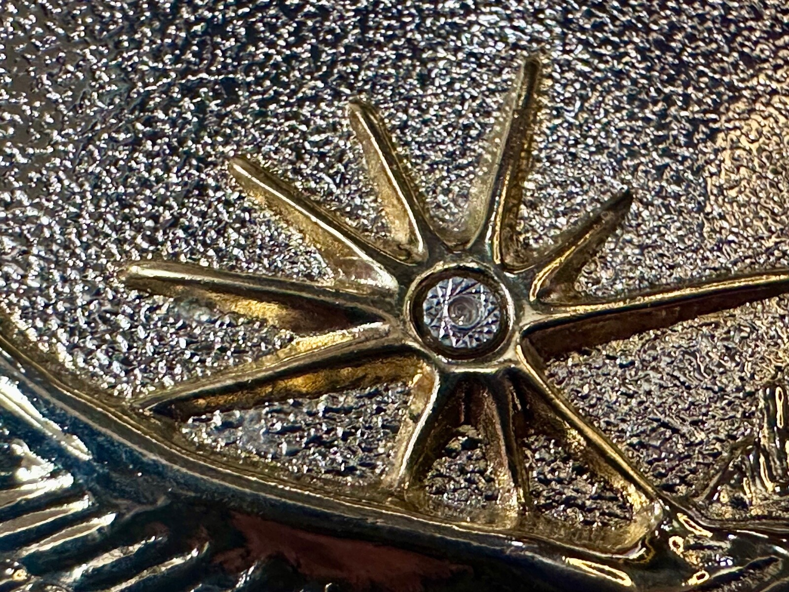 Patriotic American Usa Eagle Flying High Over Mountains W/ Starburst Belt Buckle