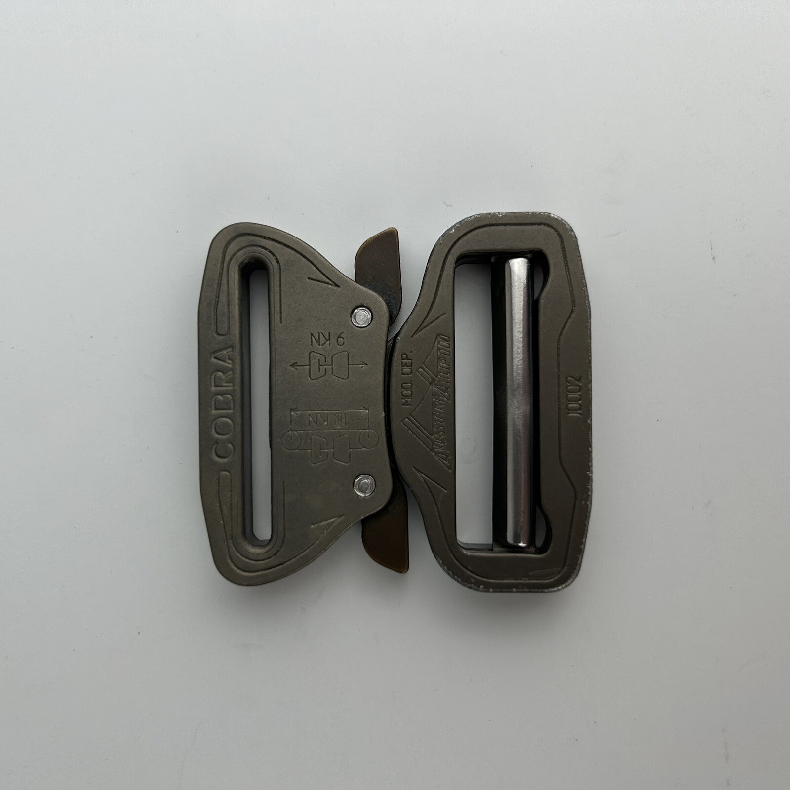 AustriAlpin 45mm / 1.75&Prime; HARD COAT™ Cobra Buckle XL Clip FC45HVF-XL – GUC