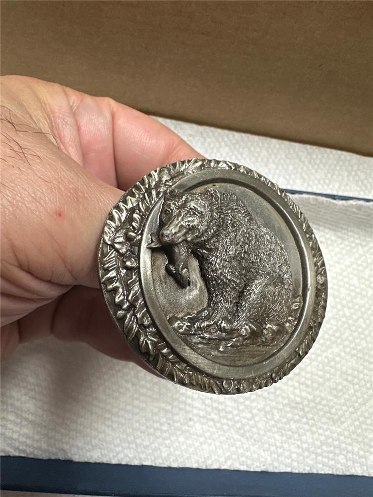 Bergamot Brass Works Grizzly Bear Belt Buckle Silver Color 1985 Made In USA