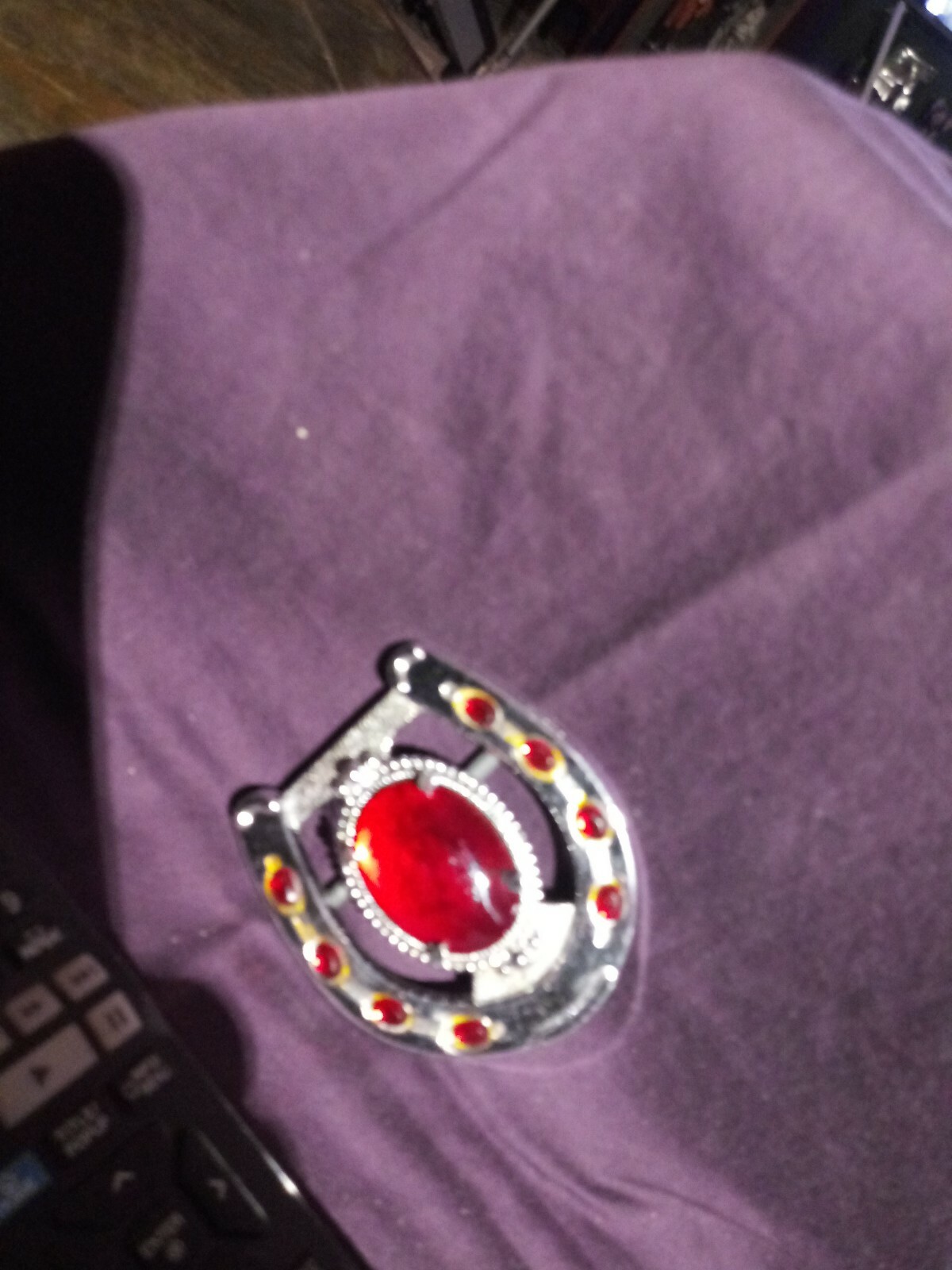 Western Belt Buckle red. Family-owned an excellent shape