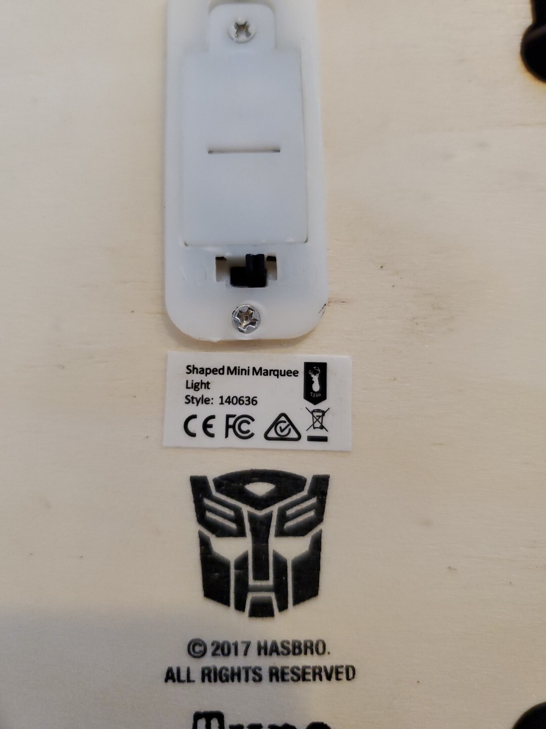 2017 Transformers Autobot Metal and Wood Lights Up RARE 5&Prime; x 5&Prime; Works by Typo