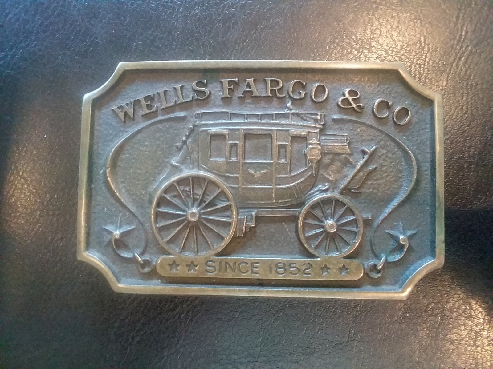Vintage 1973 Wells Fargo & Co Stage Coach Brass Belt Buckle – BAF – KA49