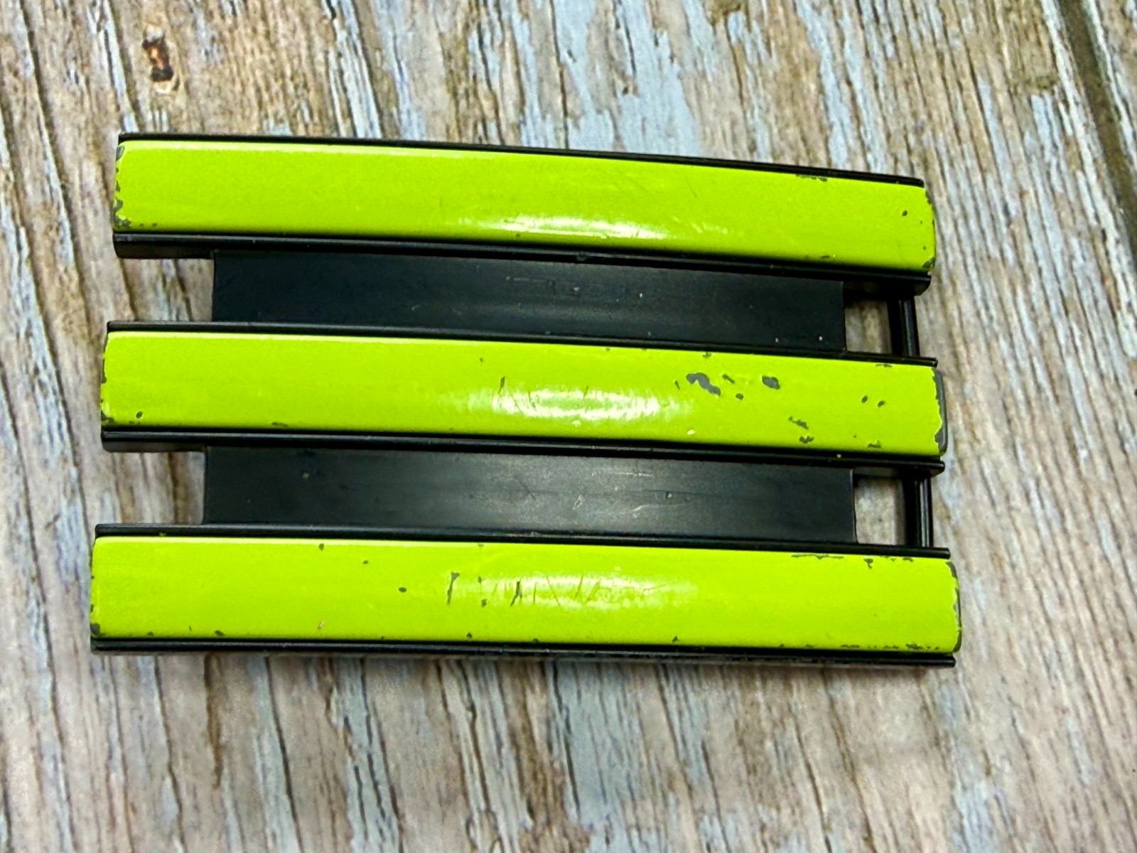 Adidas Golf 3 Stripe Green & Black Color Trophy Award Style Vintage Belt Buckle