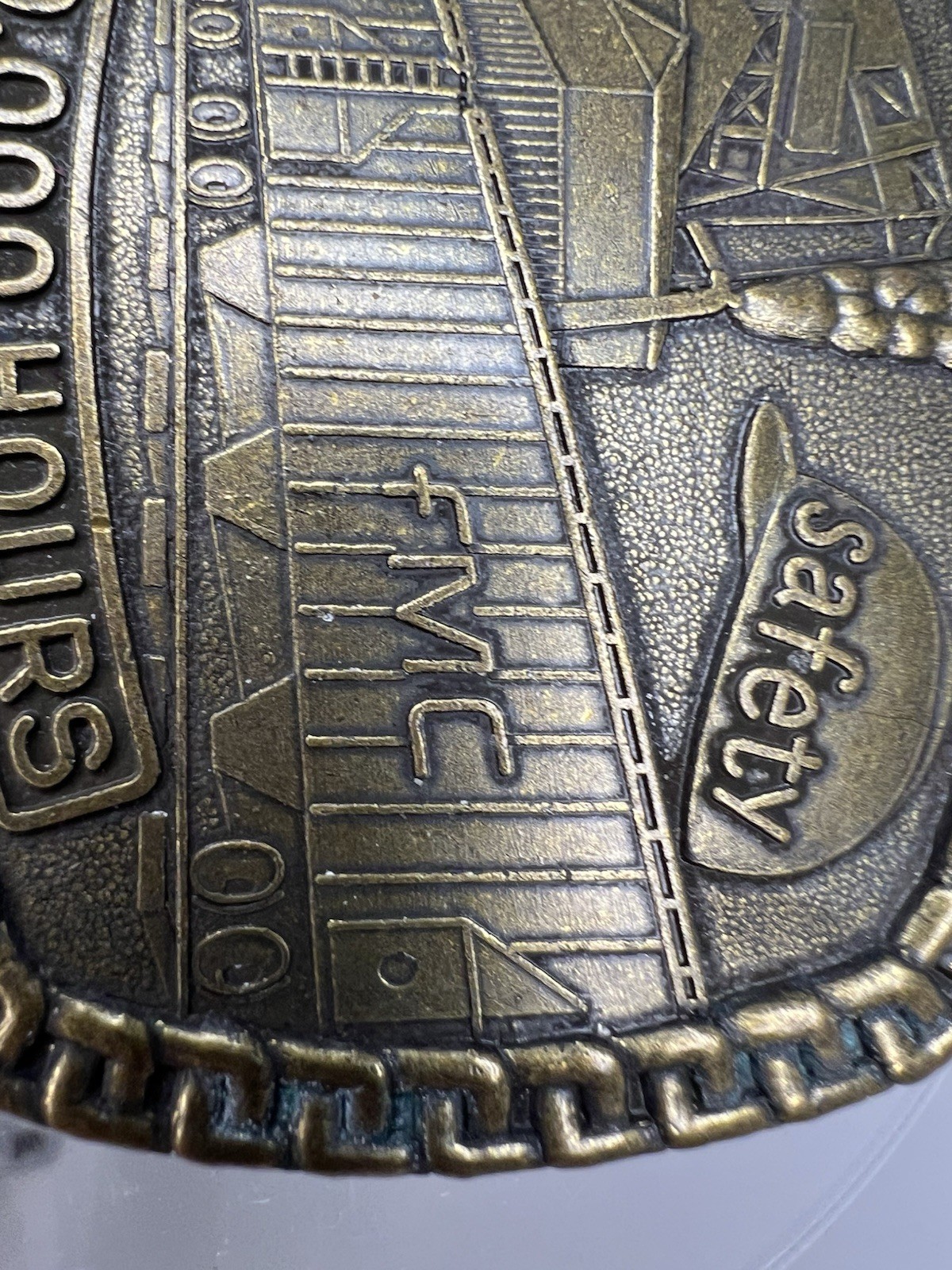 FMC Safety Award Belt Buckle – 2,500,000 Hours – Brass Industrial Factory Scene