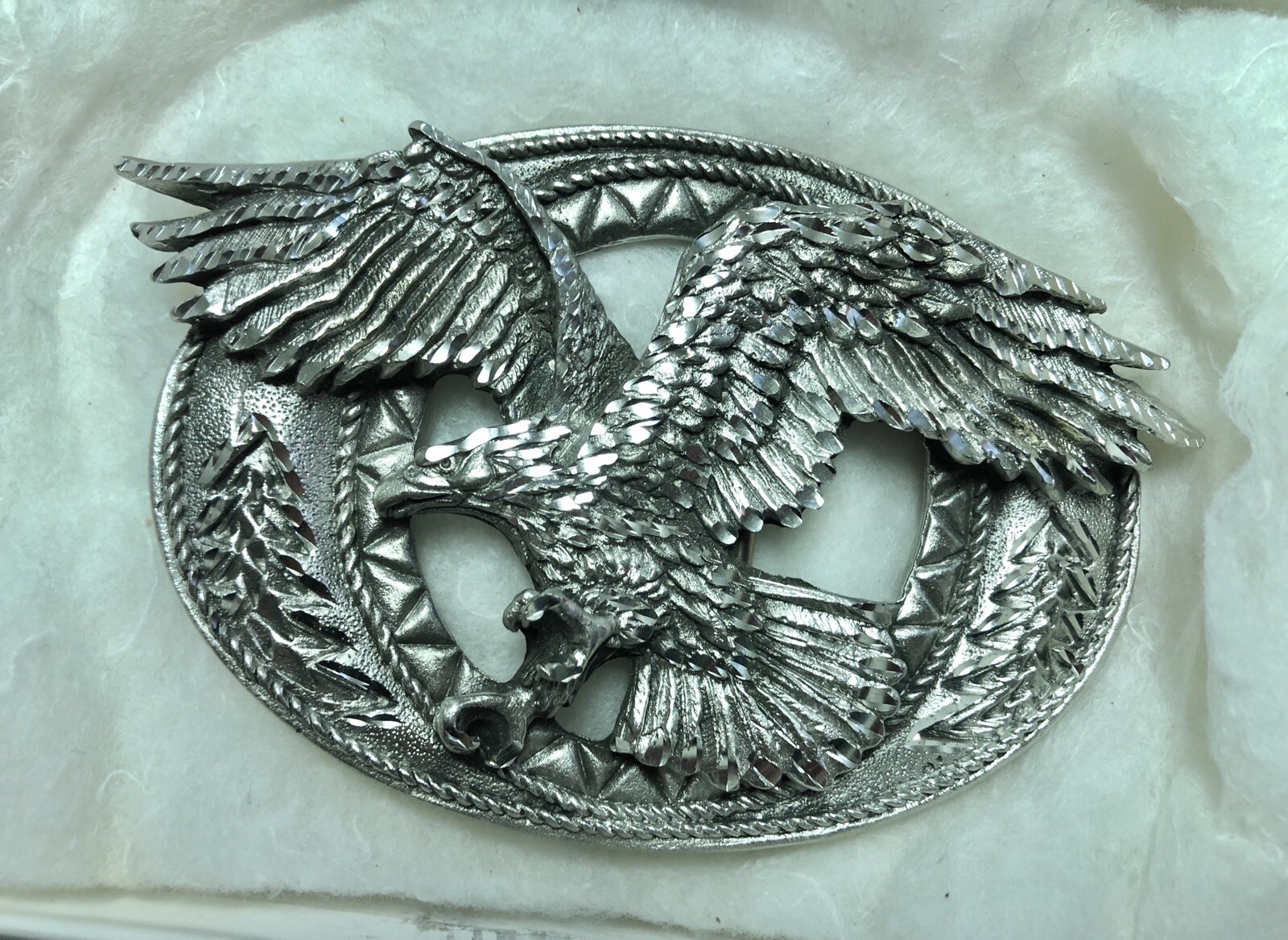 Flying Eagle Belt Buckle EJC 1995 Pewter Diamond Cut Detailed Never Used
