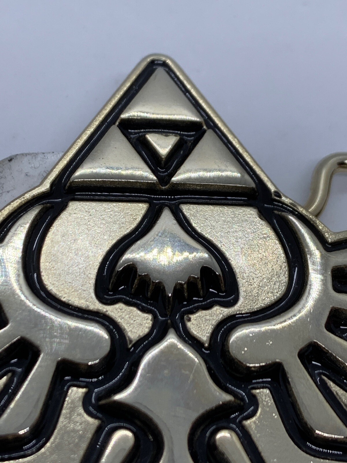 Legend of Zelda Belt Buckle Crimson Loftwing Link Hylian Triforce Crest Nintendo