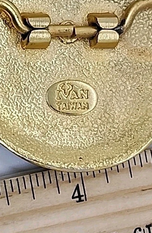 Vintage Belt Buckle, NATIVE AMERICAN SOUTHWESTERN Ivan Taiwan