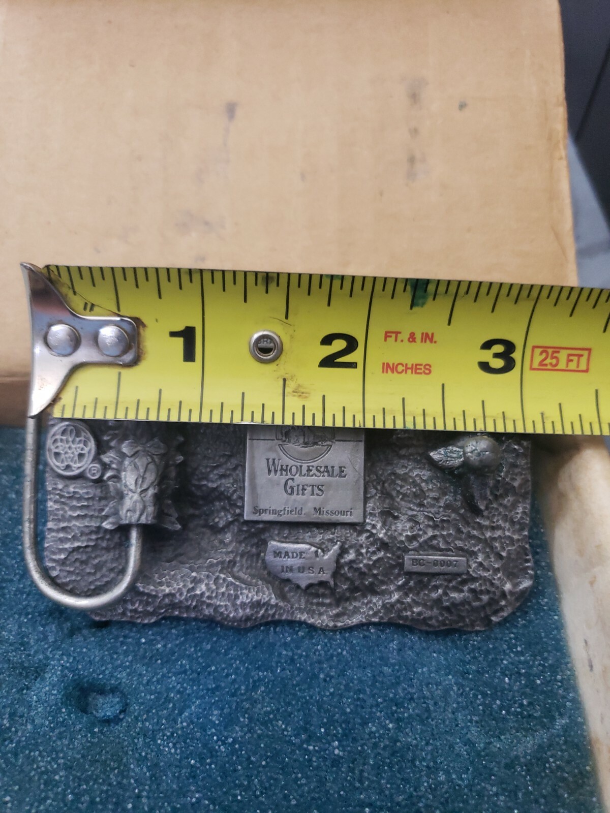 BRANSON MISSOURI Belt Buckle BC-0007~Enamel Banjo Fiddle~Big Cabin Wholesale Gif
