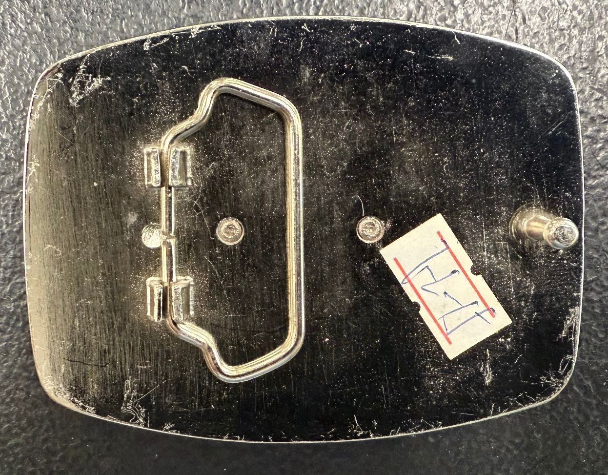 🌍 Haiti Flag Belt Buckle – Enamel Design on Brushed Metal