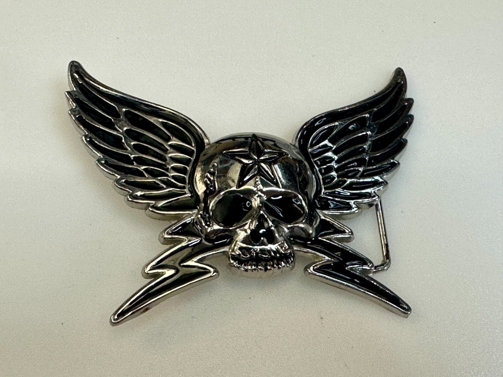 Winged Skull with Stars Reflective Gothic Punk Motorcycle Biker Belt Buckle