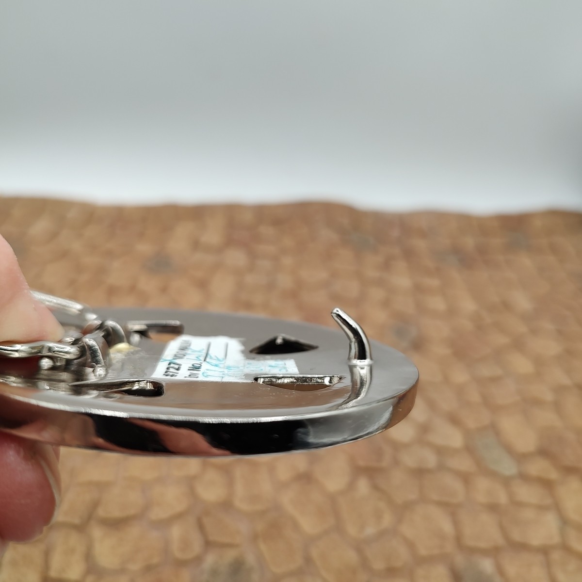 Spinning Tire Rim Wheel Spinner Cut-Out Alloy Belt Buckle Chrome