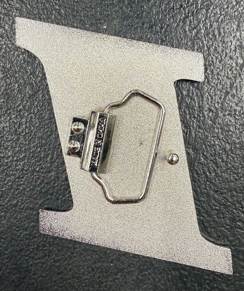Large “I” Belt Buckle – Bold & Classic Statement Piece!