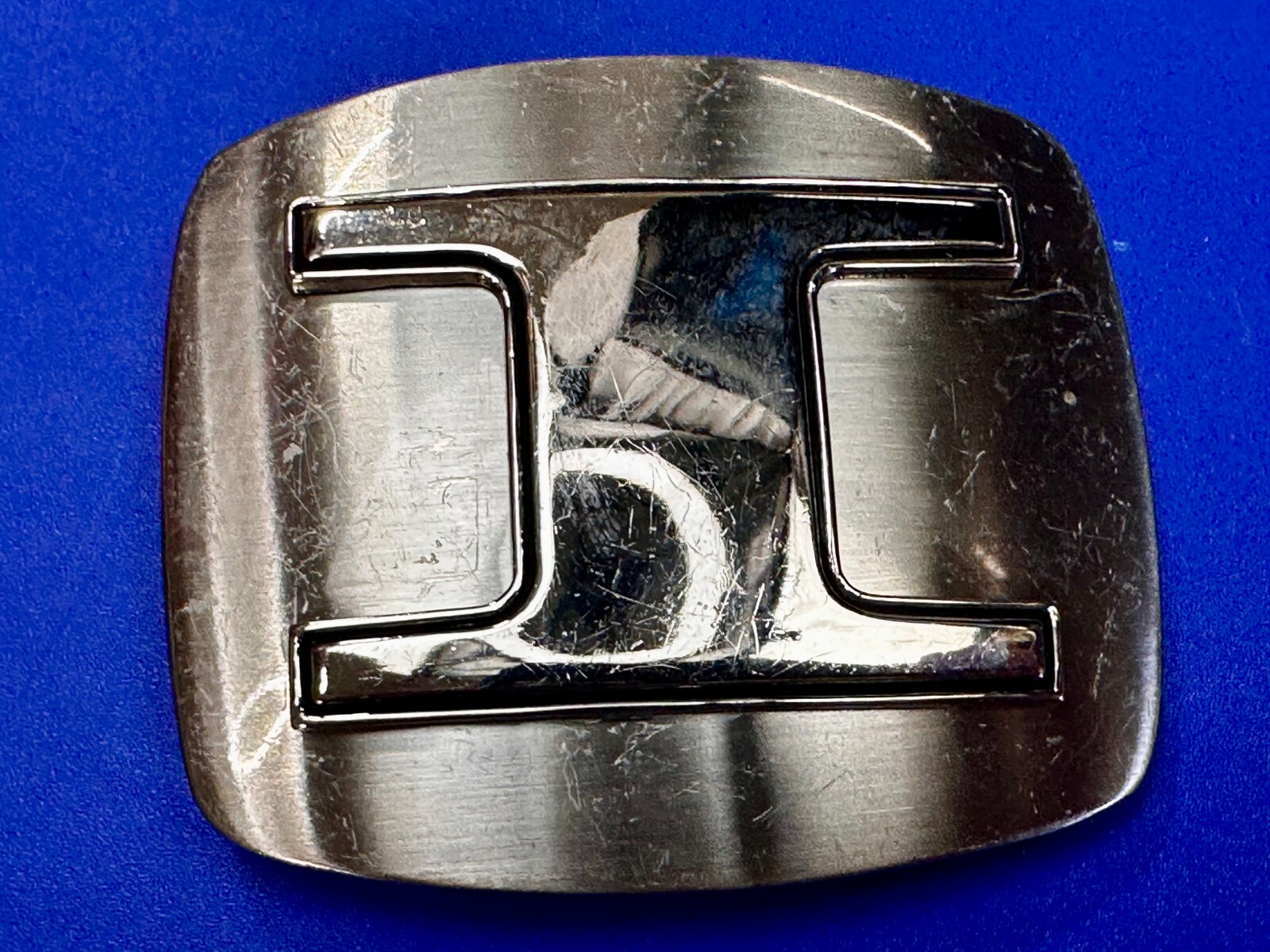 Custom Initial Block Letter Large I Silver Tone Outlined Reflective Belt Buckle