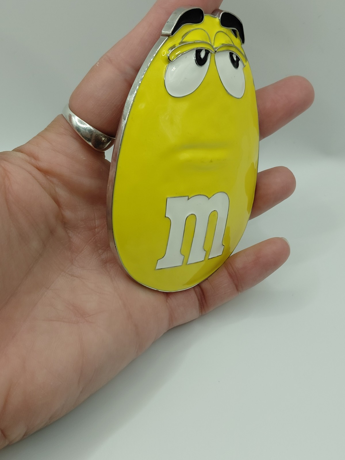 Mars Yellow M & M&rsquo;s Belt Buckle-2011