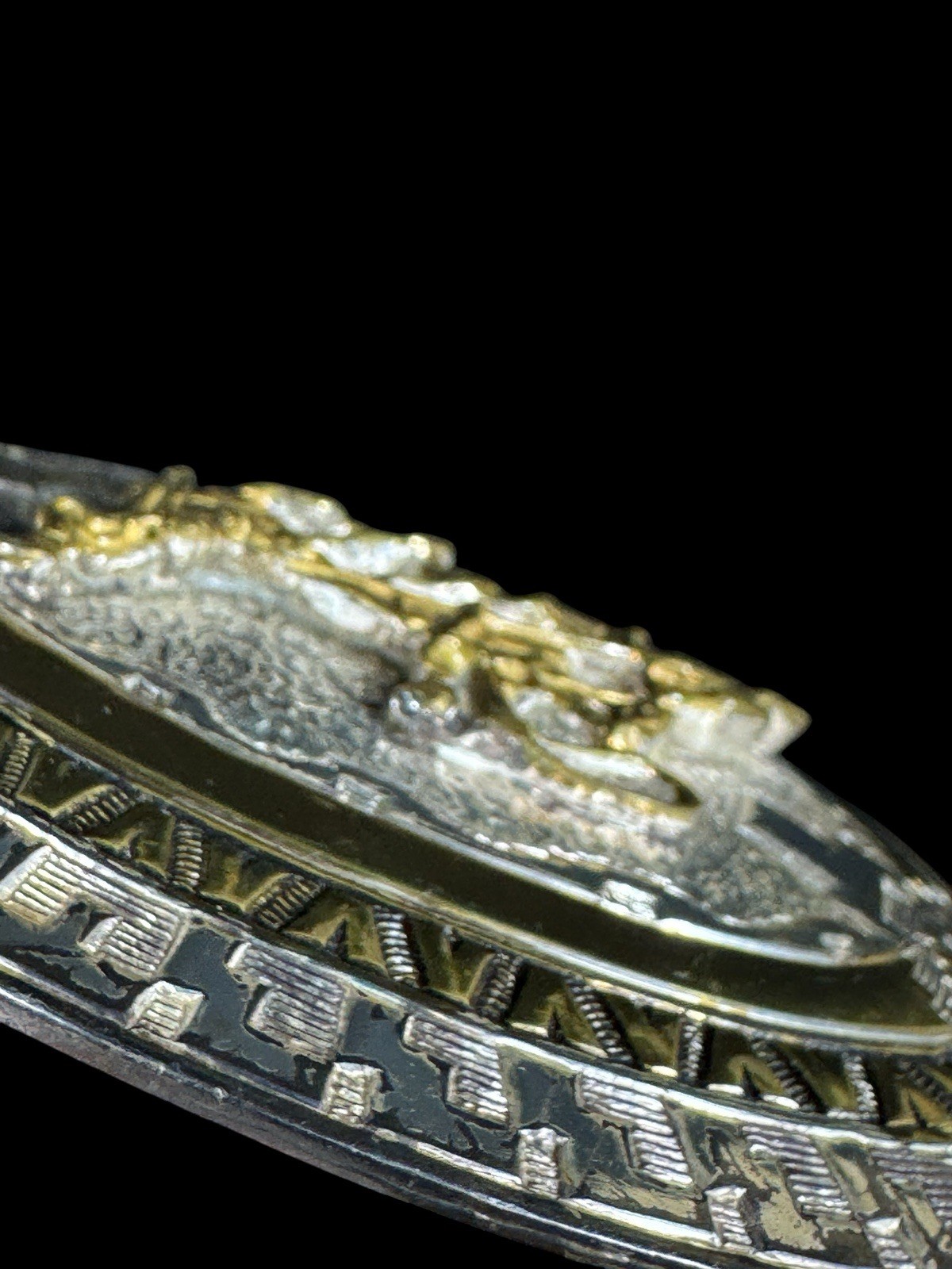 Vintage Crumrine Western Rodeo Team Roping Oval Belt Buckle Heavy Silver Bronze