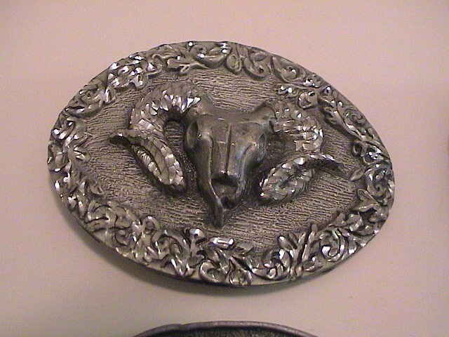 LOT /4 LIBERTY BELL DIGITAL RAM HORSE HEAD WESTERN SEMI TRUCK MENS BELT BUCKLES