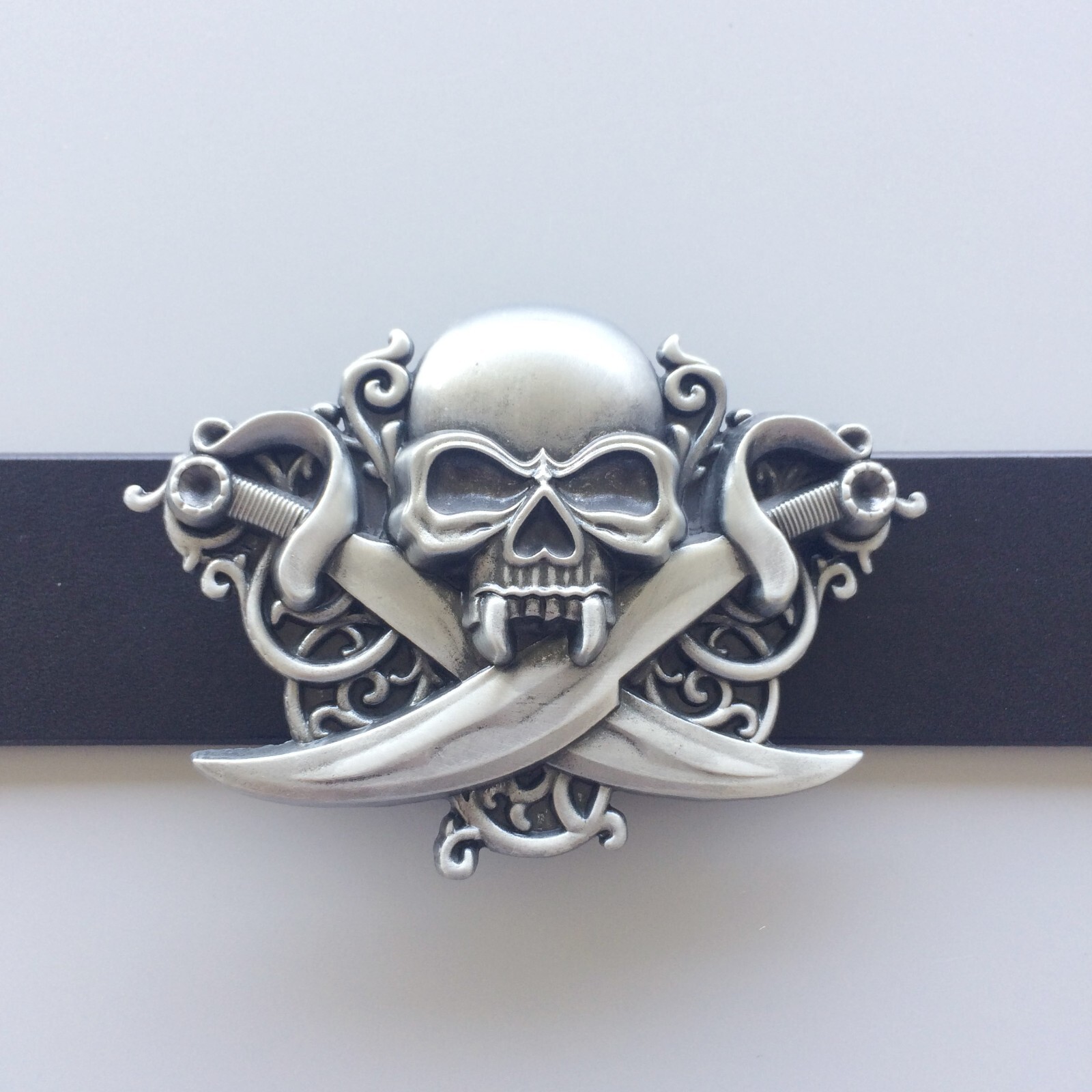 Vintage Cross Emo Skull Biker Rider Belt Buckle Gurtelschnalle