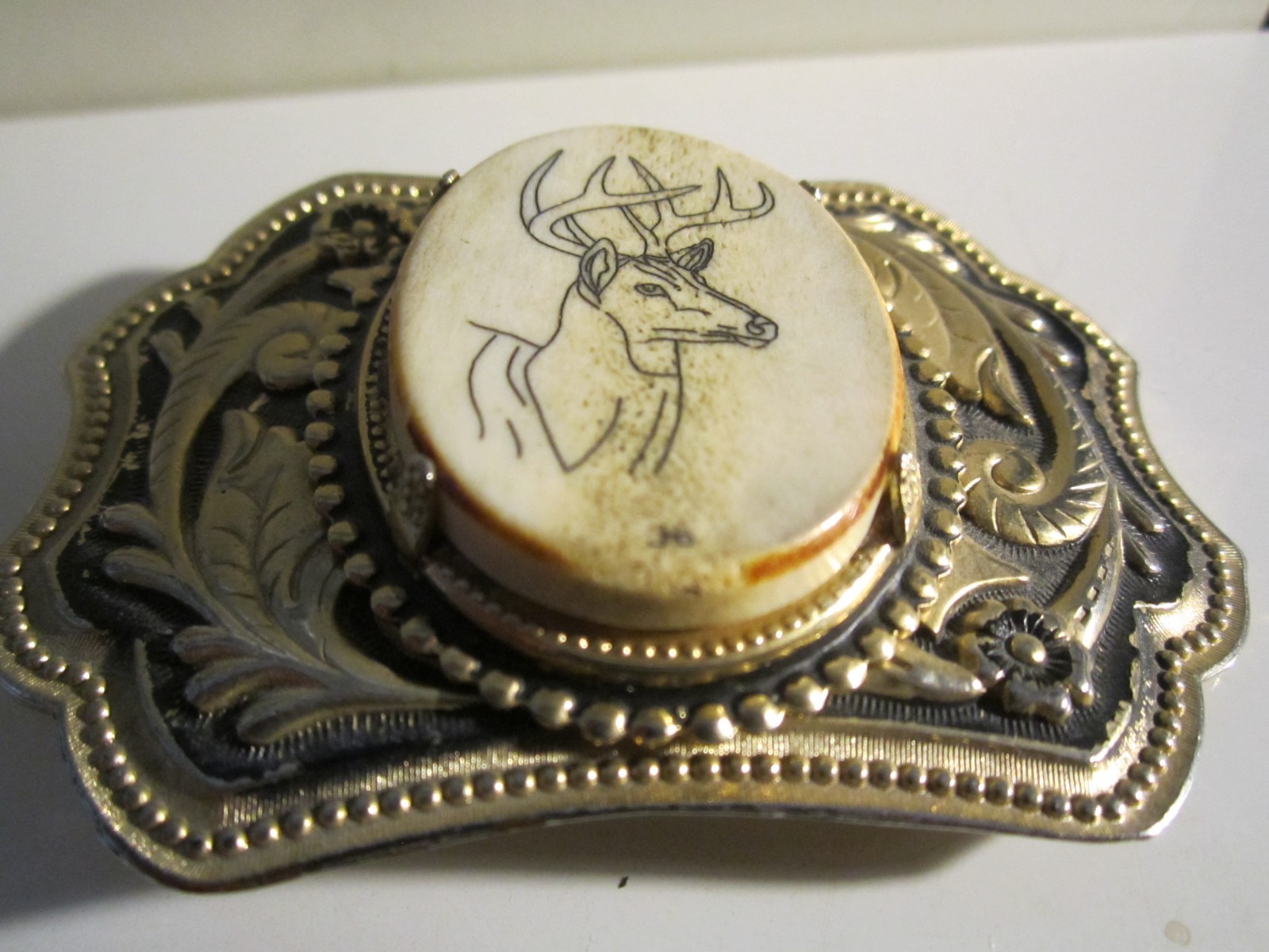 VINTAGE DEER ETCHED ON SOAPSTONE BELT BUCKLE – GW-26