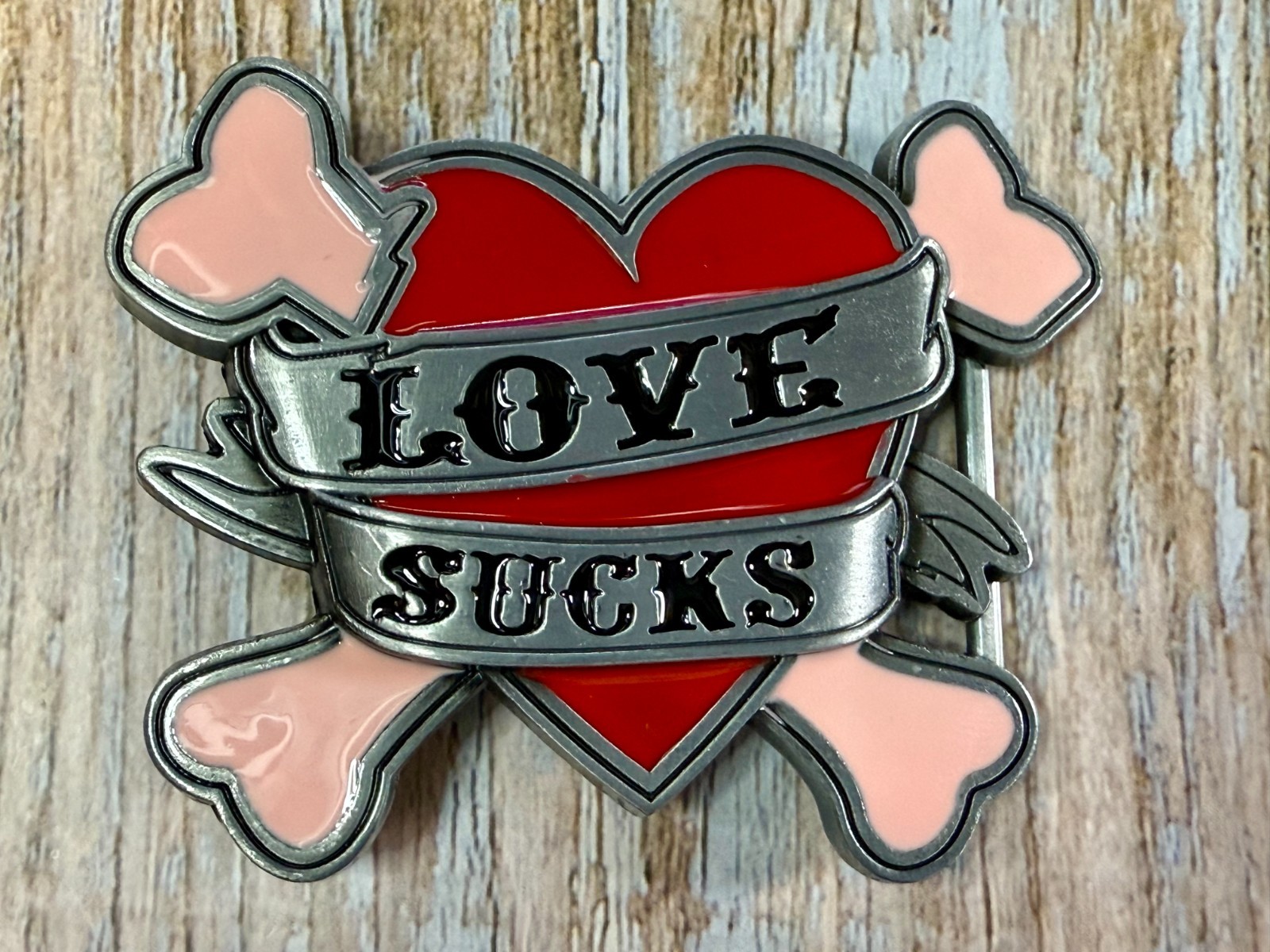 LOVE SUCKS Red Hearts Pink Crossbones Ladies Buckle Rage Belt Buckle