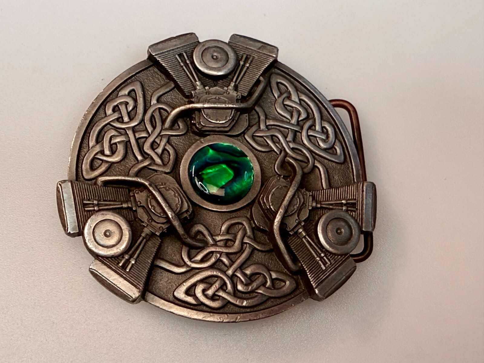 Celtics Knot with Centered Green Stone Gothic Punk 2005 Bergamot Belt Buckle