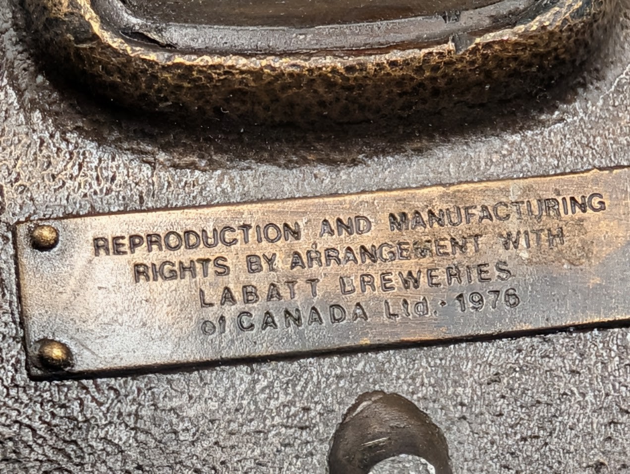 Vintage 1976 Labatt&rsquo;s « The Original Pioneer Brewery » Belt Buckle