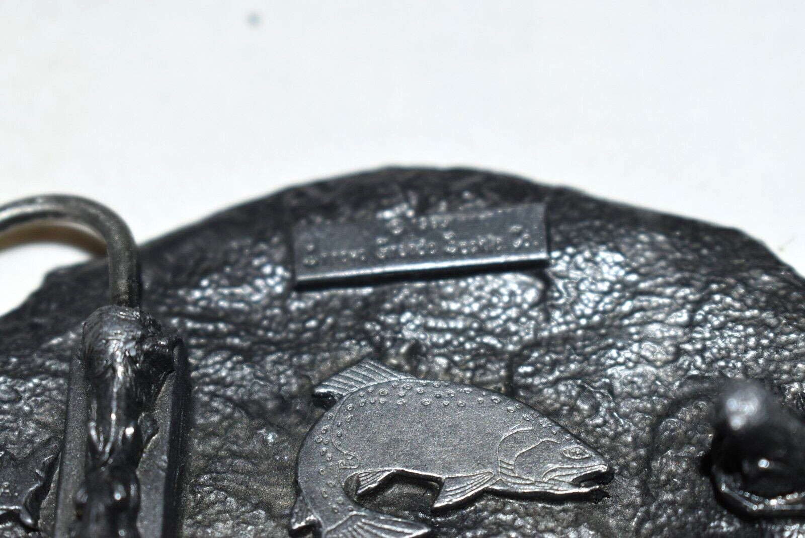 Vintage 1989 Arroya Grande  » I`d Rather Be Fishing  » Pewter 3D BELT BUCKLE USA