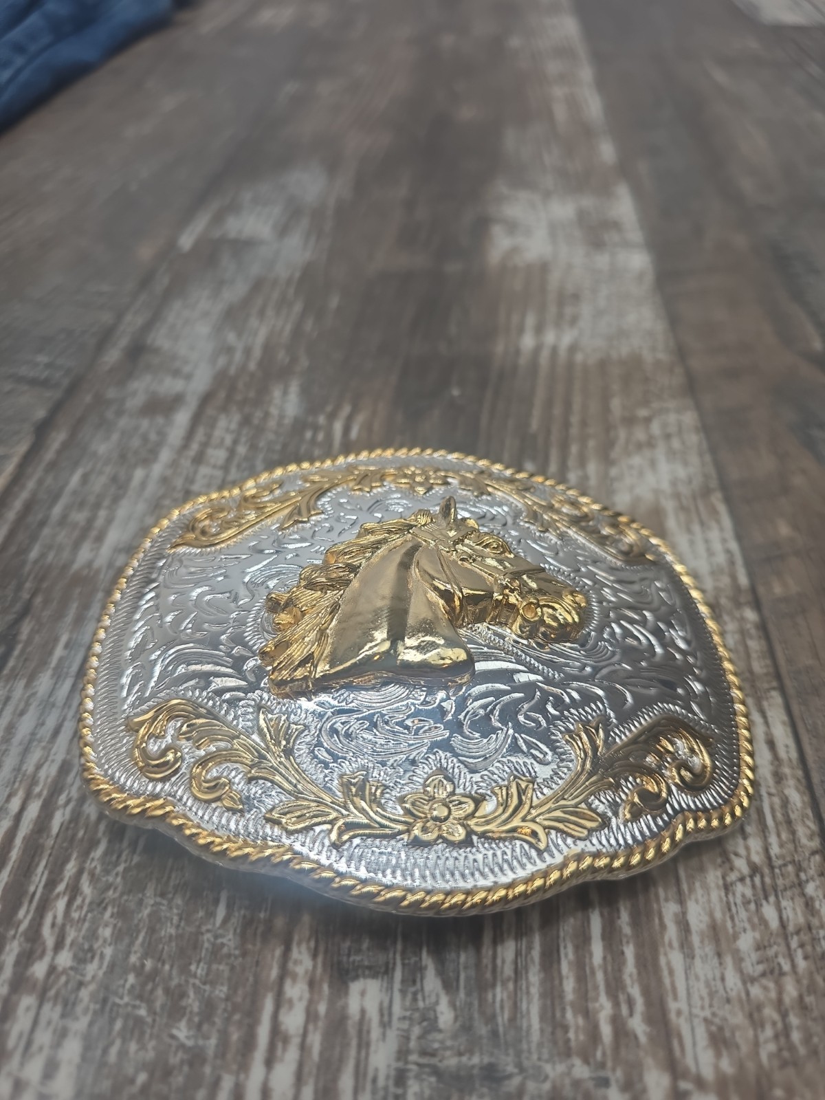 Western Belt Buckle Gold And Silver Colored Horse Head Cowboy Western Wear