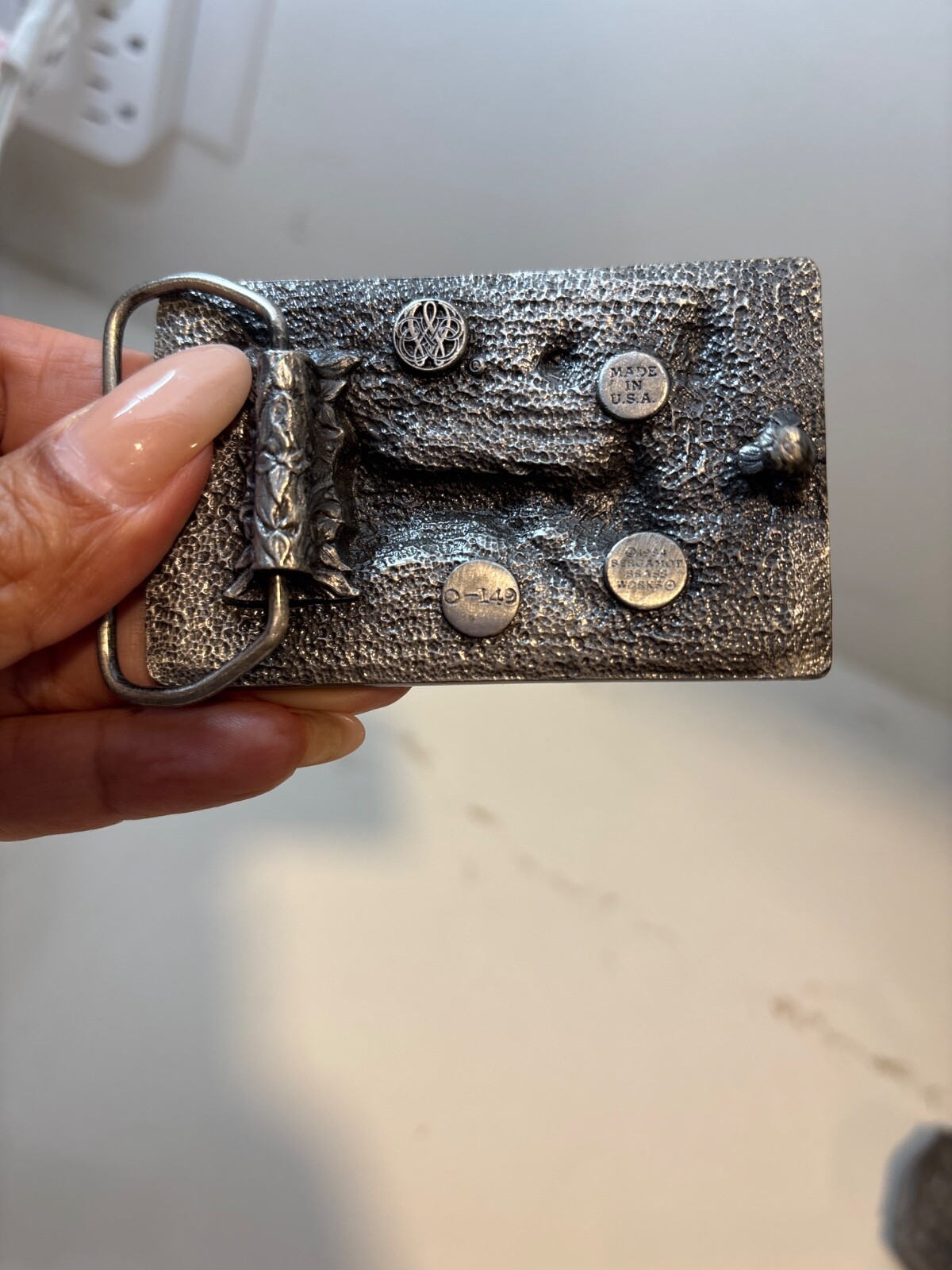 Vintage 1984 BERGAMOT BELT BUCKLE O-149 JOCKEY HORSE