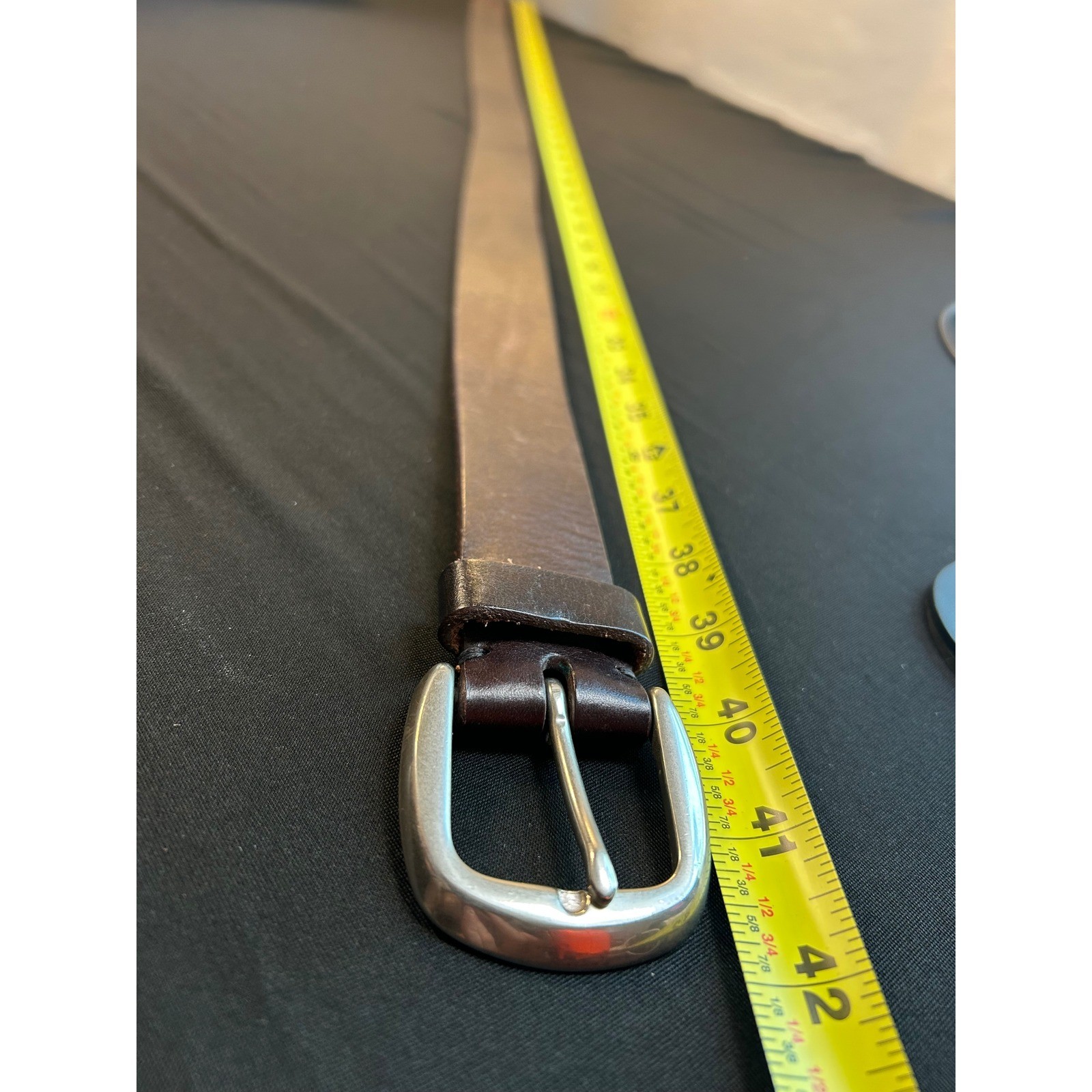 Cole Haan mens solid brass buckle brown leather belt old money preppy wedding